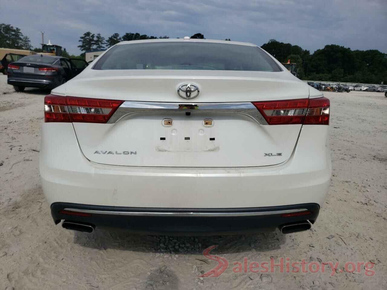 4T1BK1EB9JU272779 2018 TOYOTA AVALON