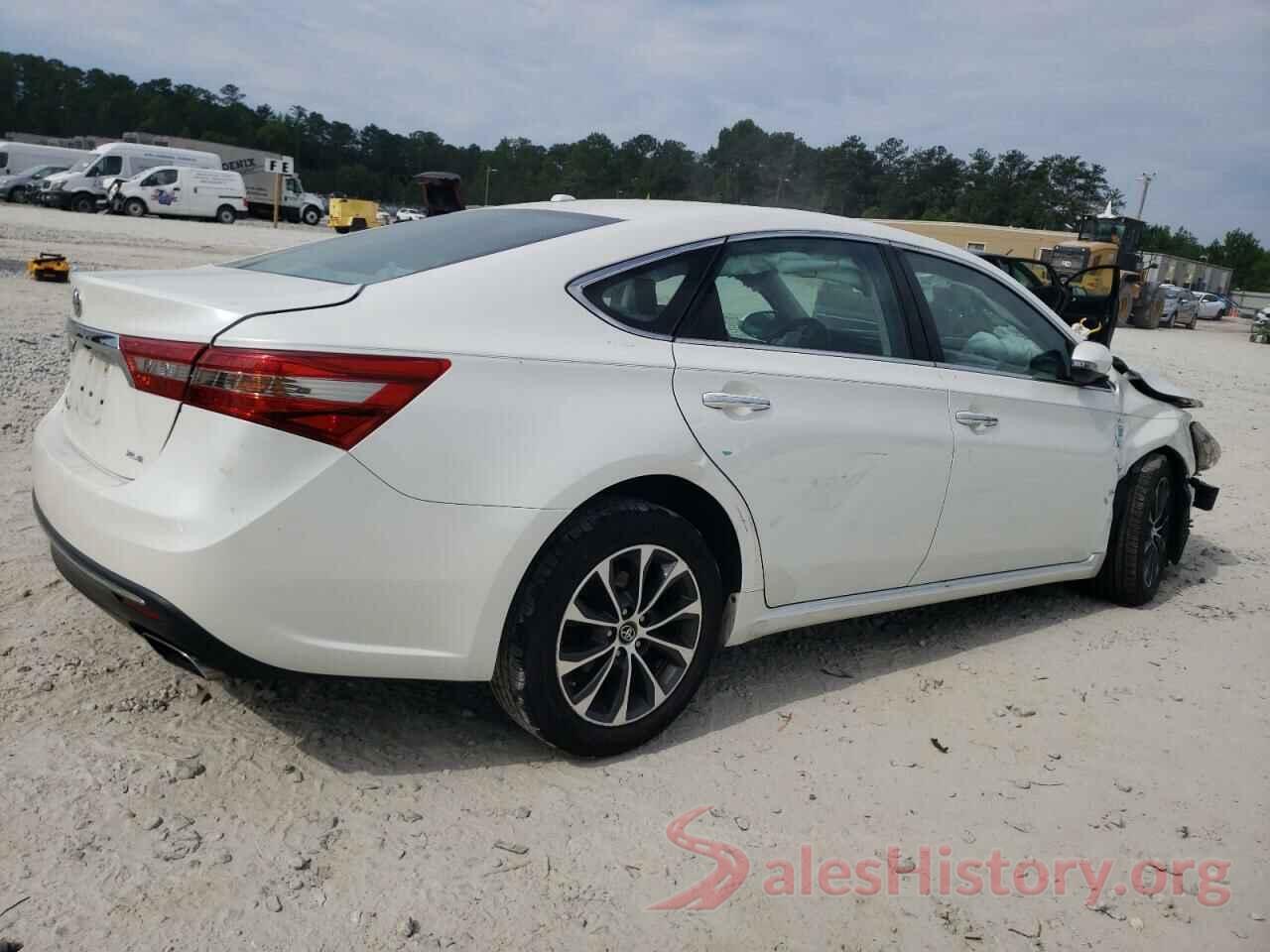 4T1BK1EB9JU272779 2018 TOYOTA AVALON