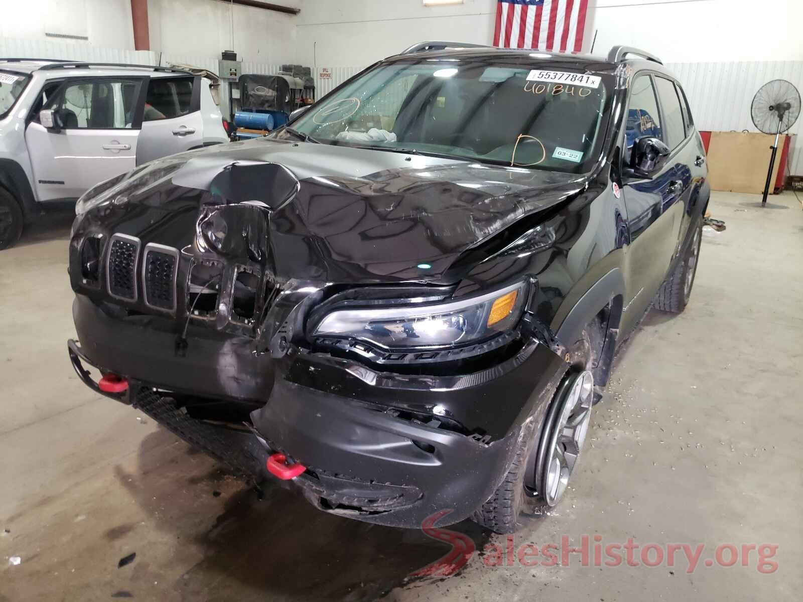 1C4PJMBX8KD401840 2019 JEEP CHEROKEE