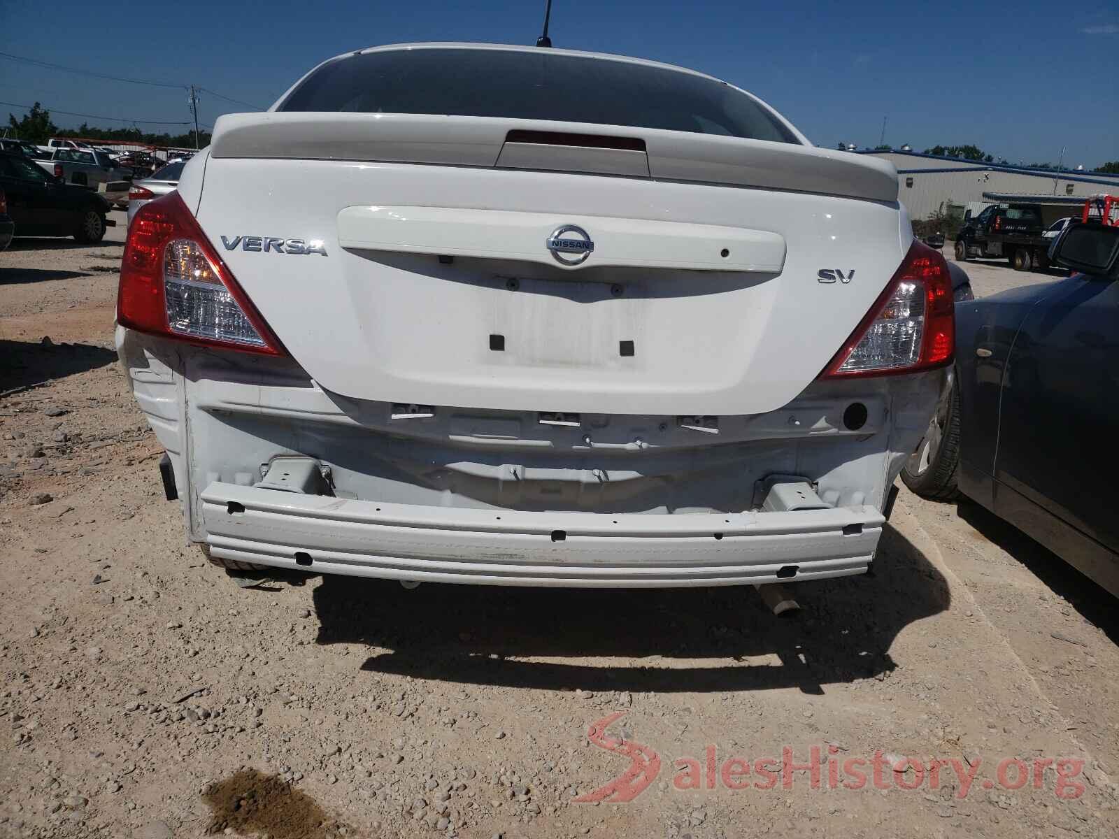 3N1CN7AP3KL865976 2019 NISSAN VERSA