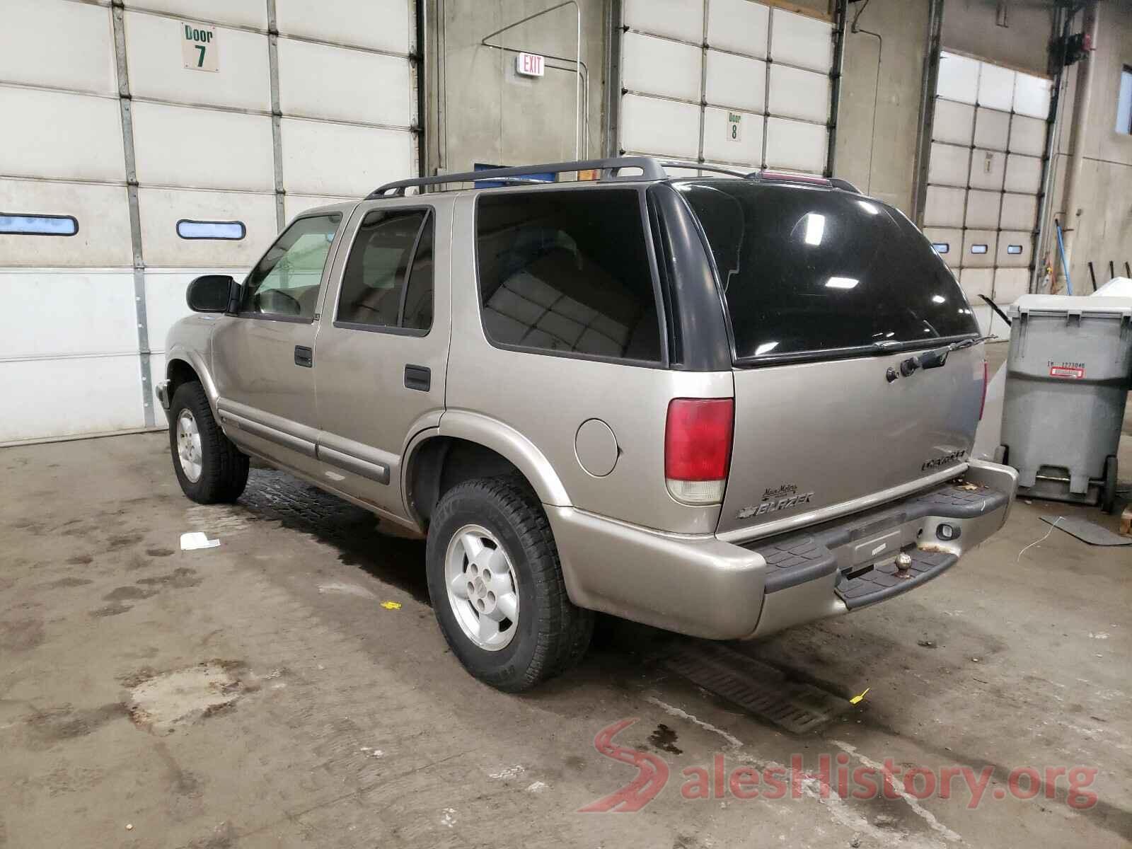 1GNDT13W11K238208 2001 CHEVROLET BLAZER