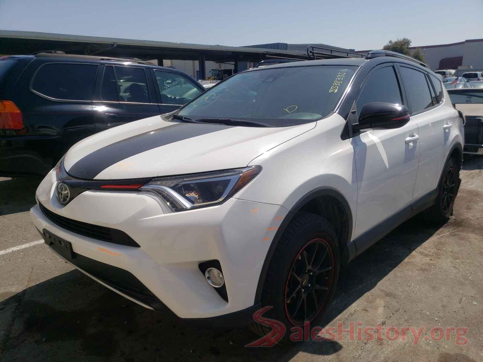 2T3WFREV5JW473455 2018 TOYOTA RAV4