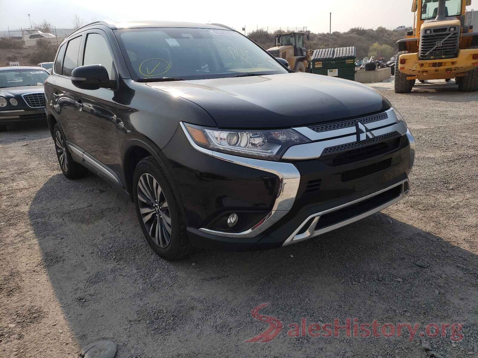 JA4AZ3A35LJ001772 2020 MITSUBISHI OUTLANDER