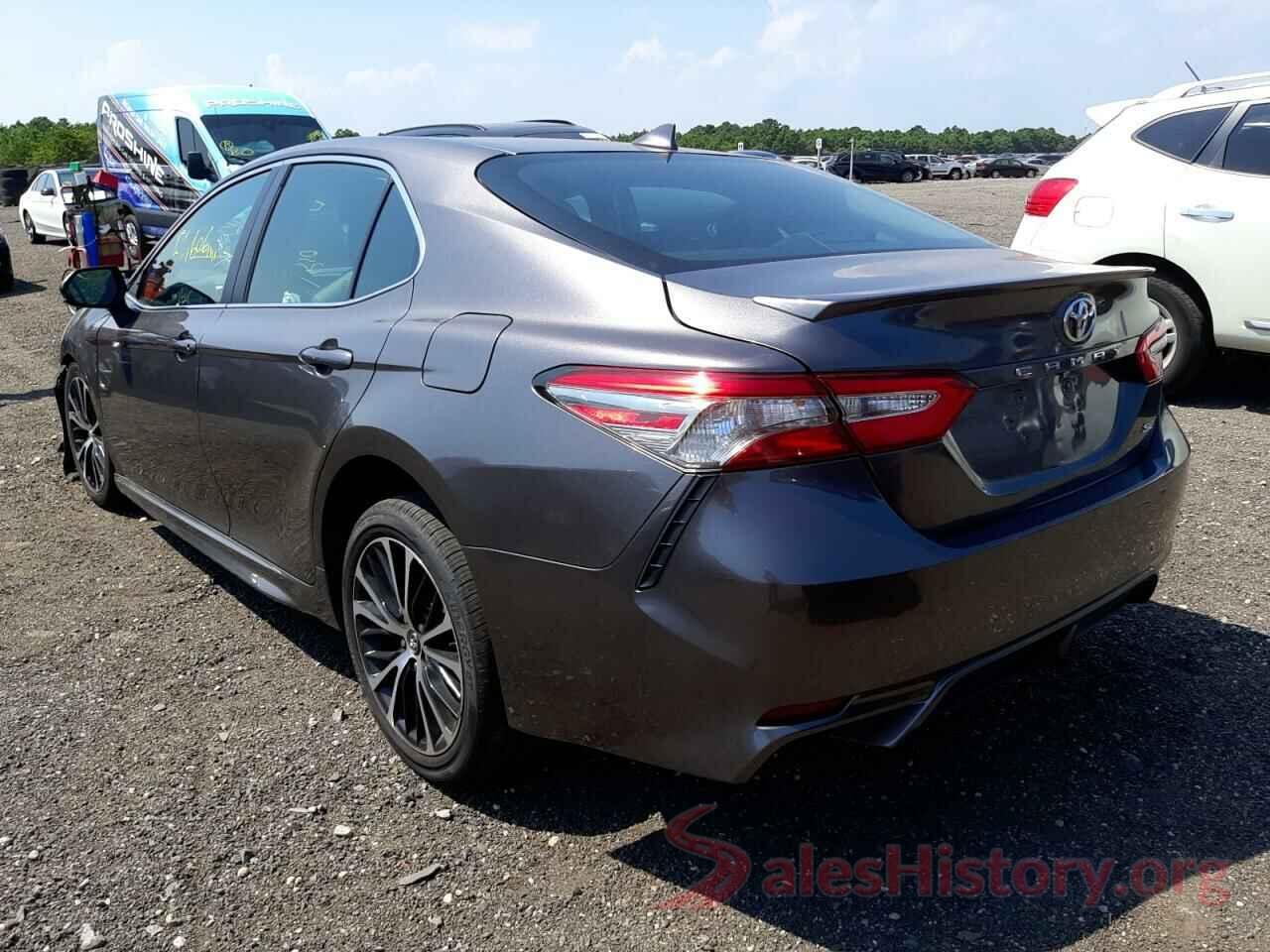 4T1B11HK2KU232575 2019 TOYOTA CAMRY