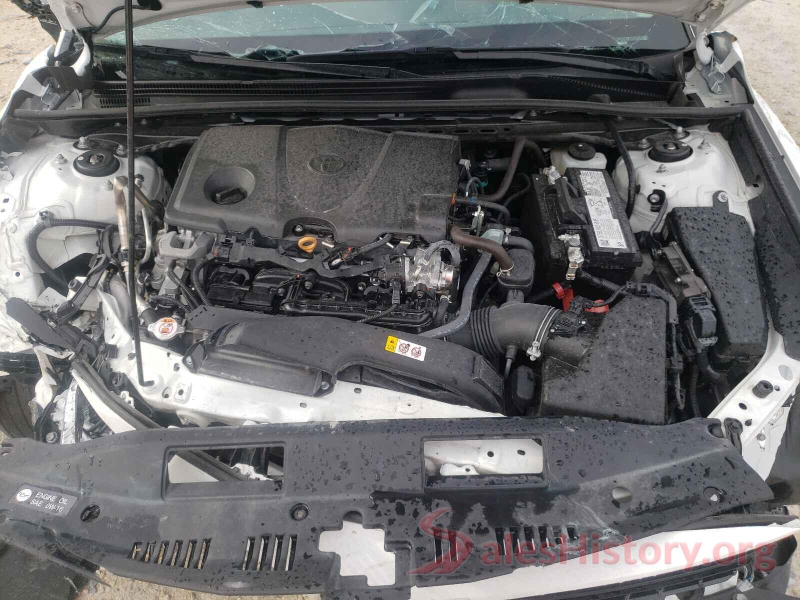 4T1C11AK1MU552892 2021 TOYOTA CAMRY