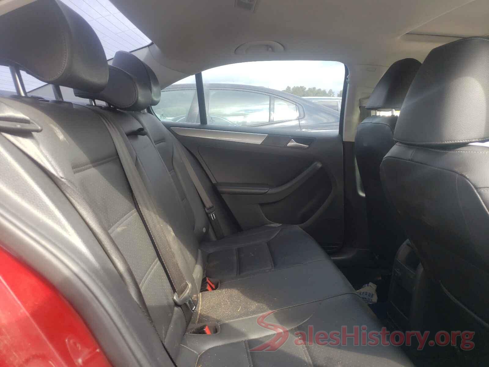 3VWDB7AJ9JM261473 2018 VOLKSWAGEN JETTA