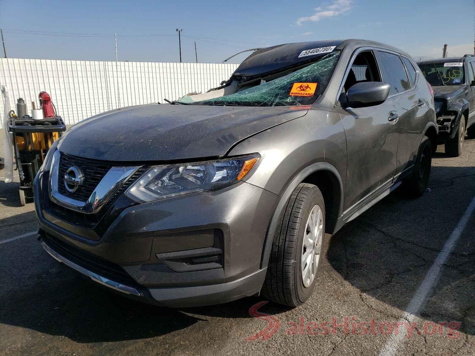 KNMAT2MV2HP556228 2017 NISSAN ROGUE