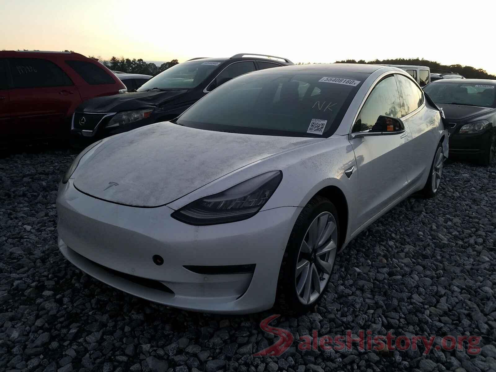 5YJ3E1EA5JF164711 2018 TESLA MODEL 3