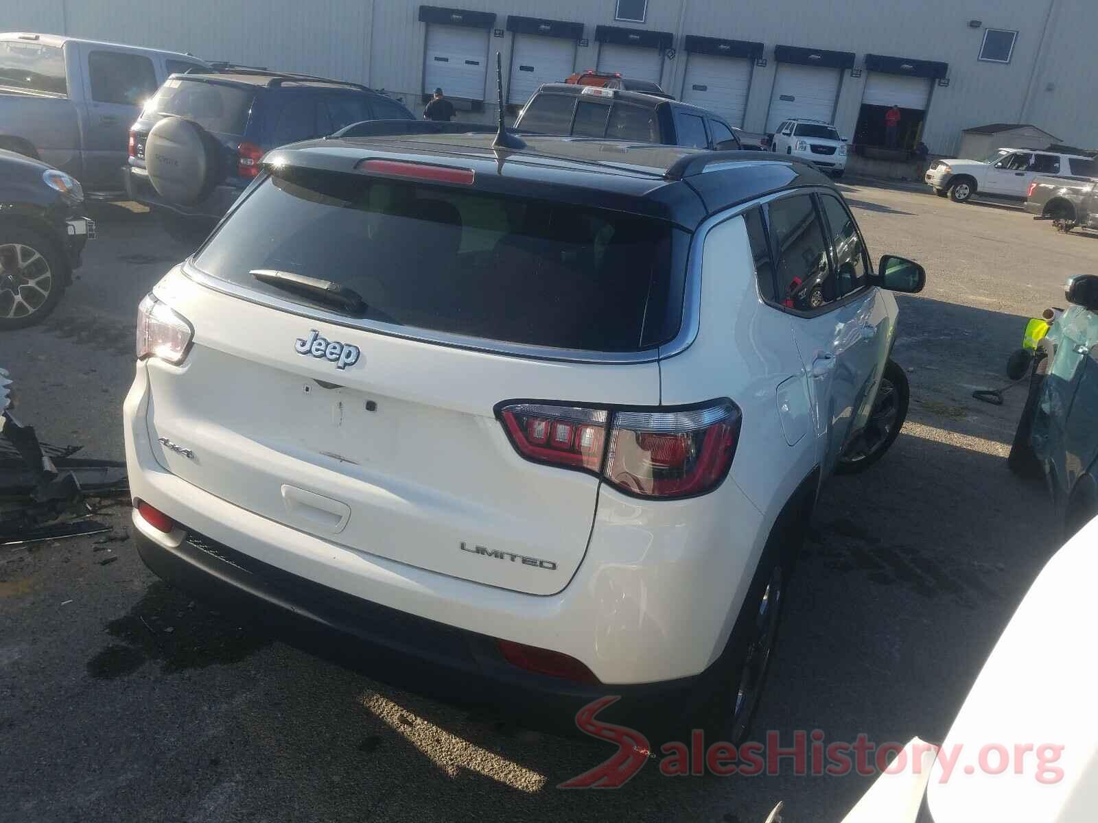 3C4NJDCB8JT190576 2018 JEEP COMPASS