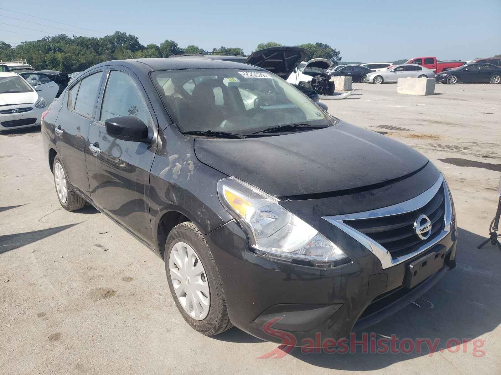 3N1CN7AP6KL863137 2019 NISSAN VERSA