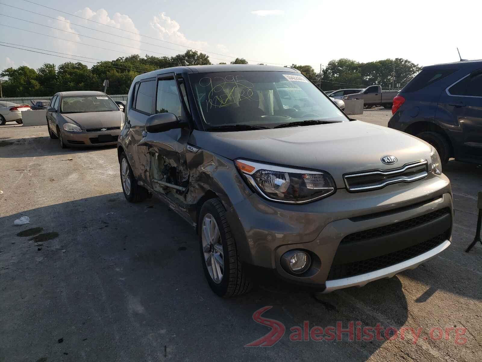 KNDJP3A5XJ7569295 2018 KIA SOUL