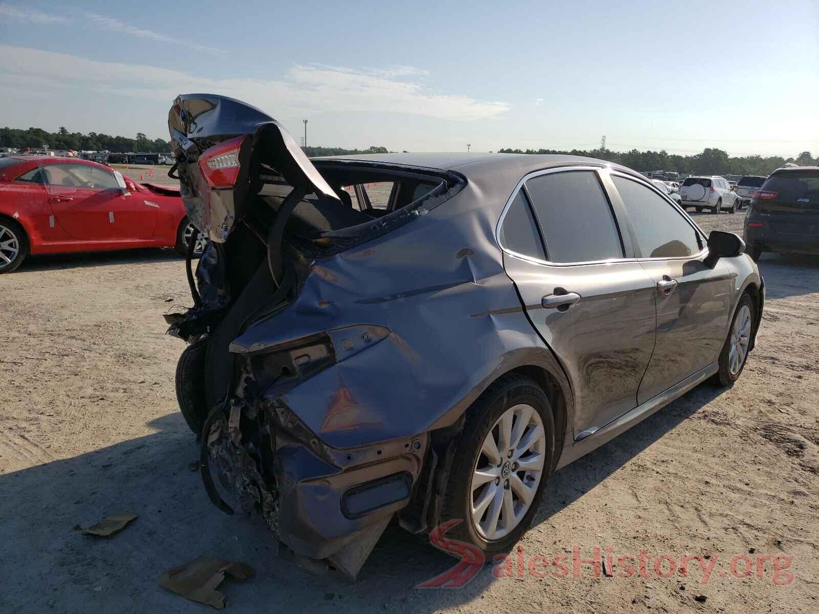 4T1B11HK7JU539559 2018 TOYOTA CAMRY