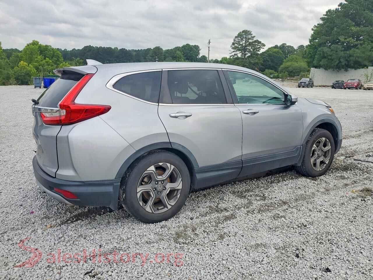 2018 HONDA CRV VIN 5J6RW1H83JA010520, right side view