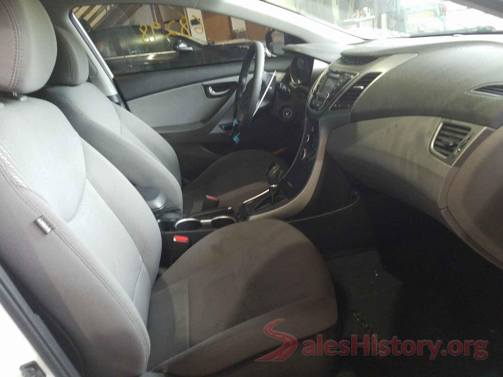 5NPDH4AE2GH722739 2016 HYUNDAI ELANTRA