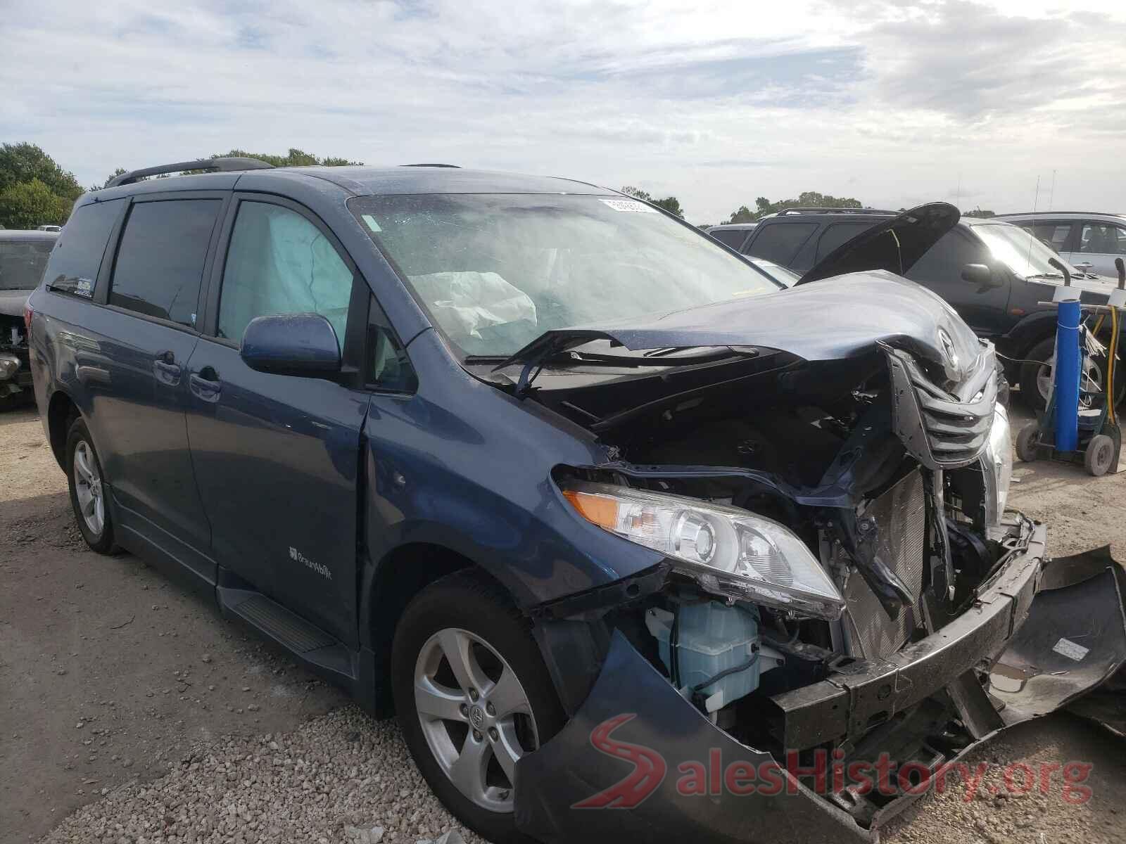 5TDKZ3DC6HS889173 2017 TOYOTA SIENNA