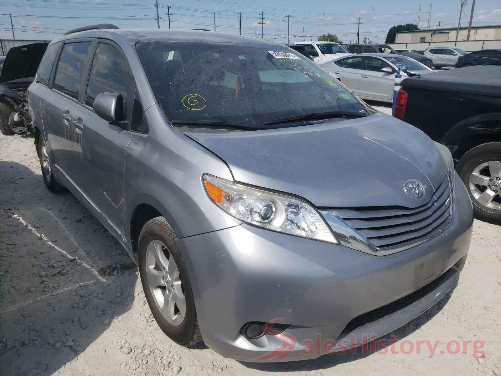 5TDKZ3DC2HS771542 2017 TOYOTA SIENNA