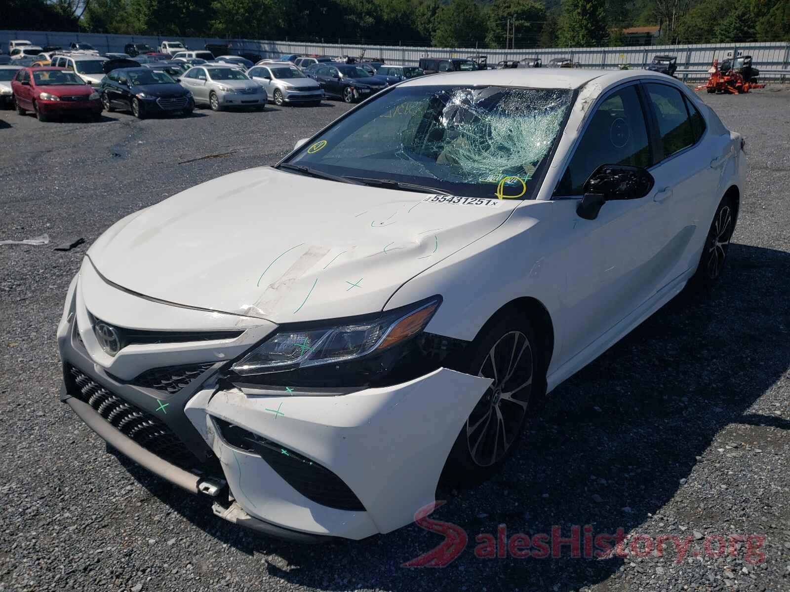 JTNB11HK8J3007615 2018 TOYOTA CAMRY