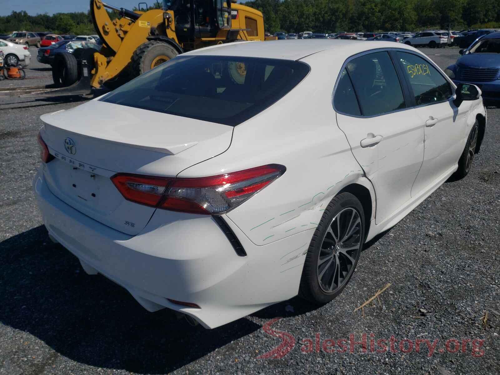 JTNB11HK8J3007615 2018 TOYOTA CAMRY