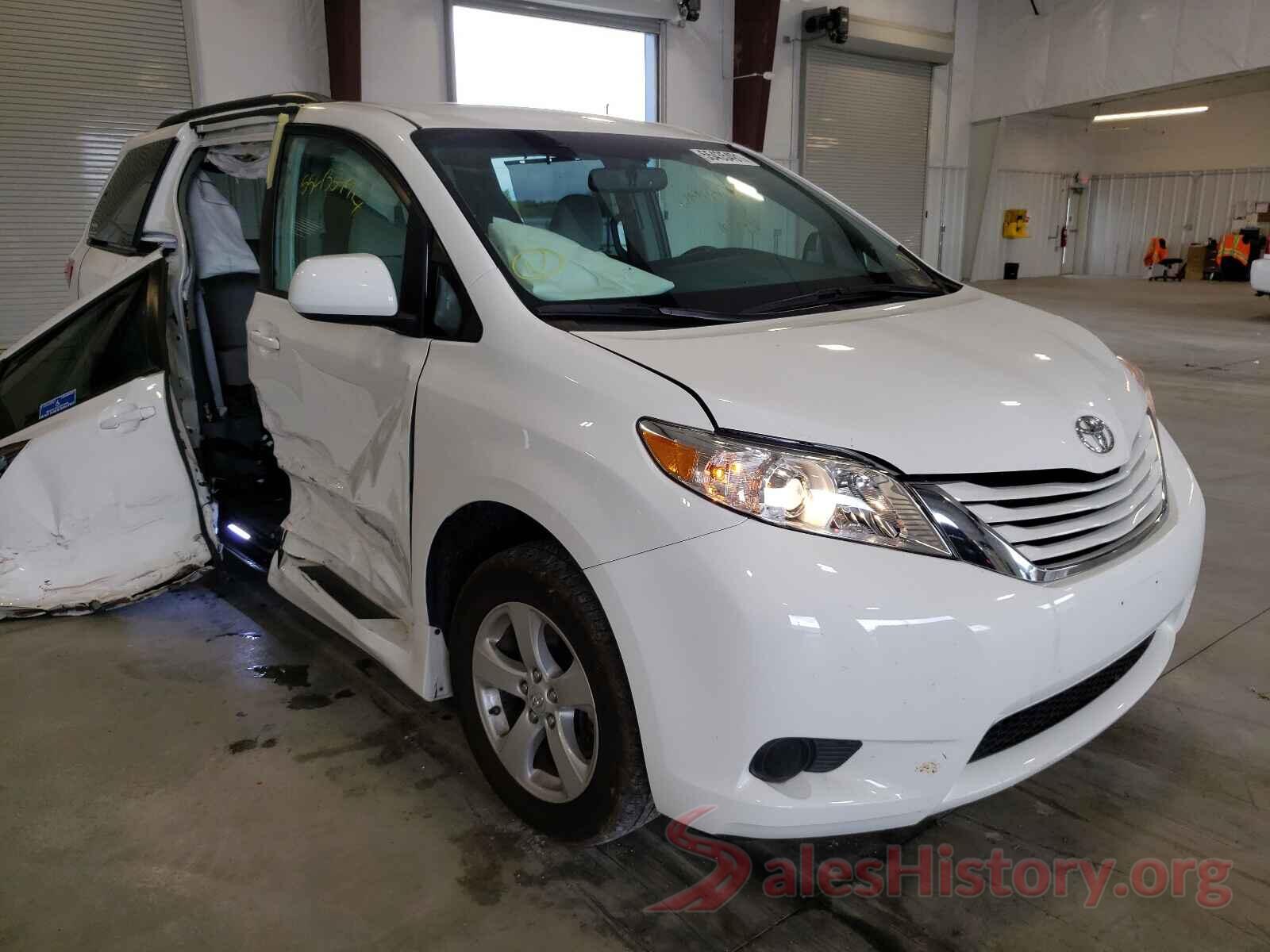 5TDKZ3DC5HS837601 2017 TOYOTA SIENNA