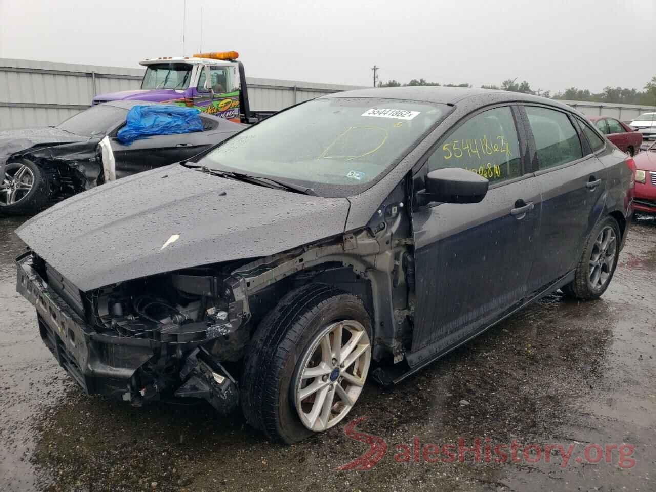 1FADP3F2XJL285142 2018 FORD FOCUS