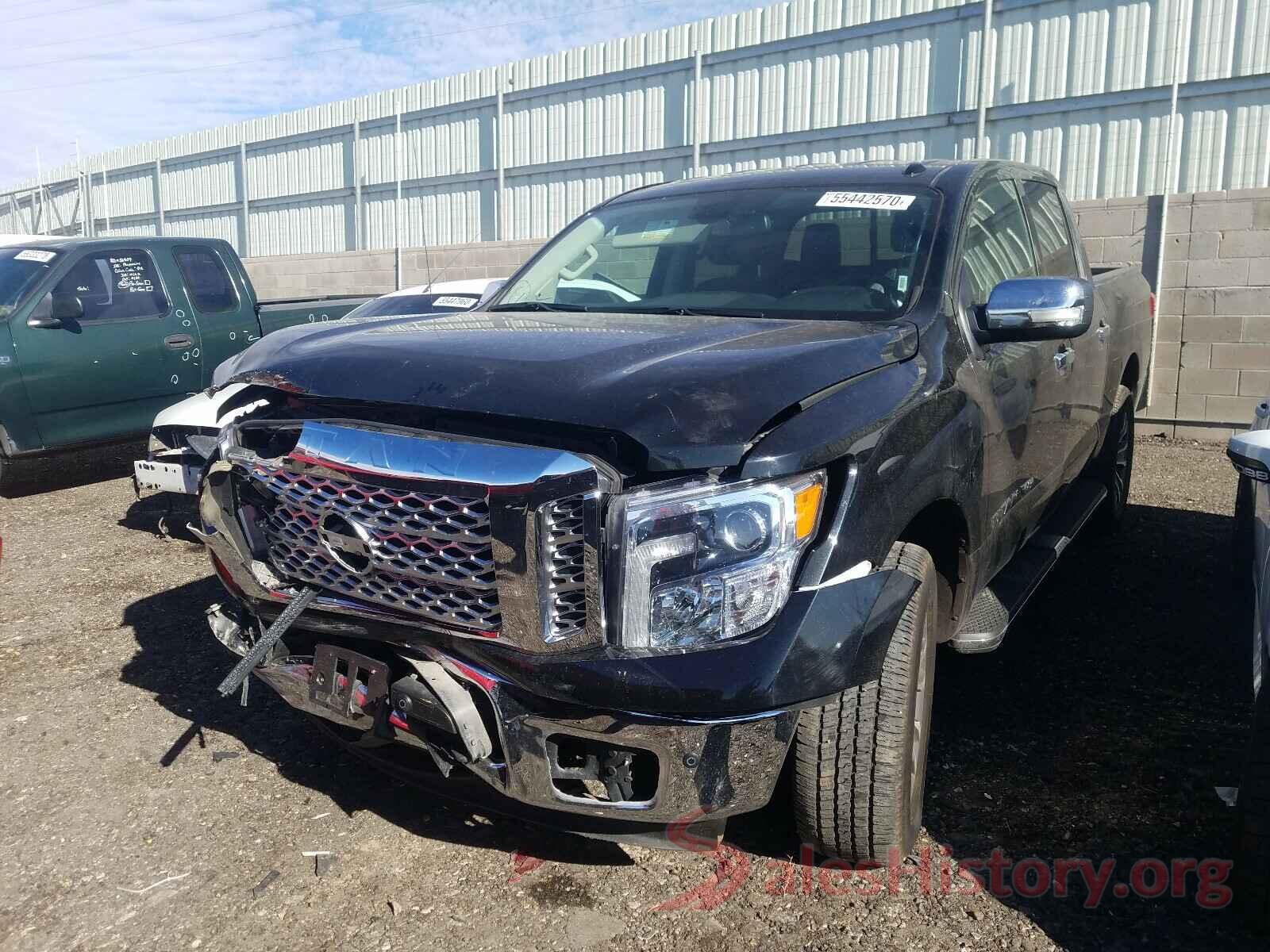 1N6AA1E55JN532678 2018 NISSAN TITAN