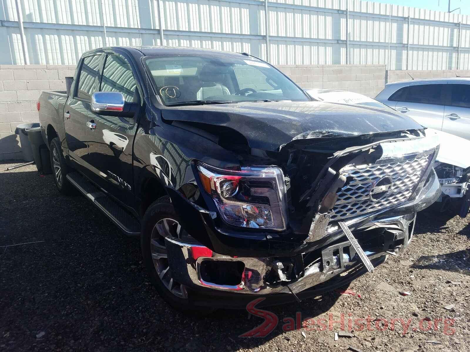 1N6AA1E55JN532678 2018 NISSAN TITAN