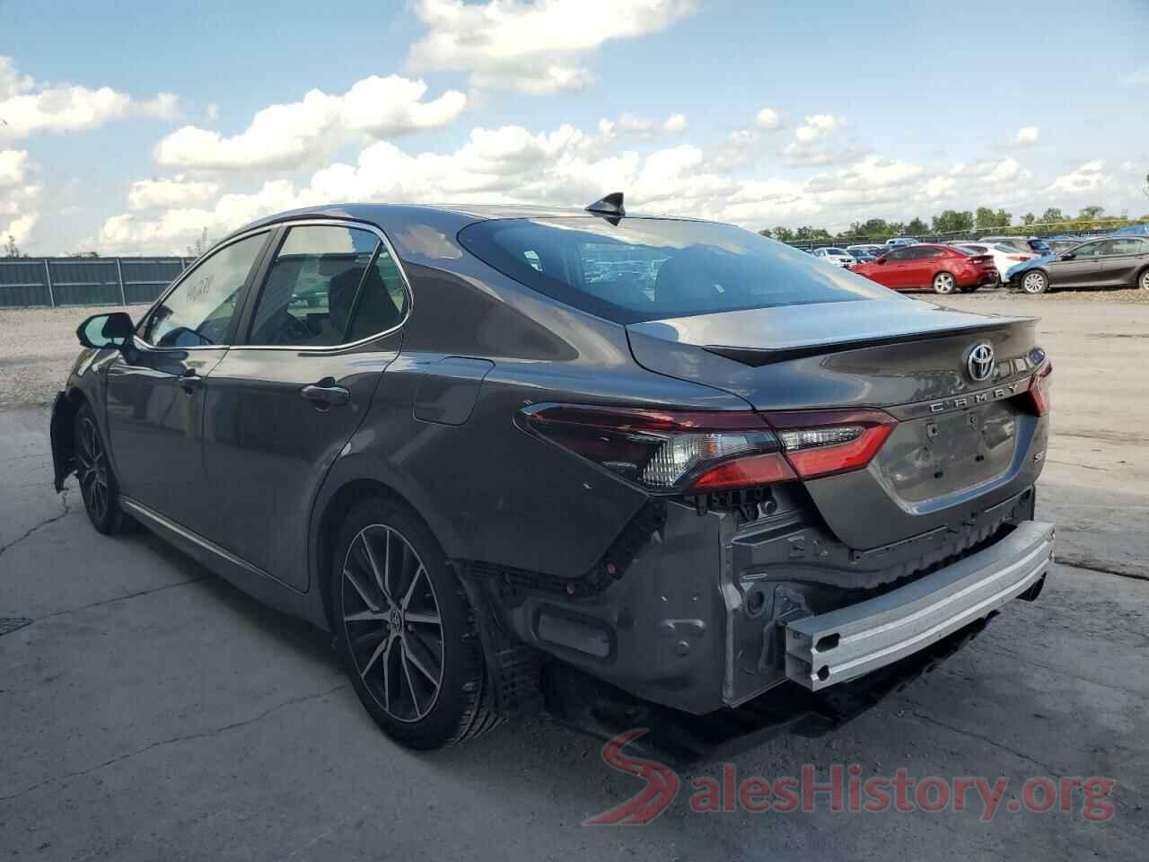 4T1G11AK1MU520655 2021 TOYOTA CAMRY