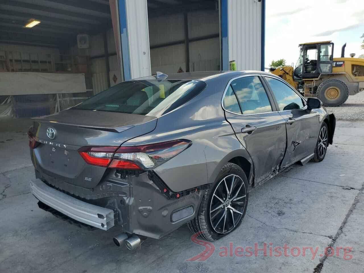 4T1G11AK1MU520655 2021 TOYOTA CAMRY