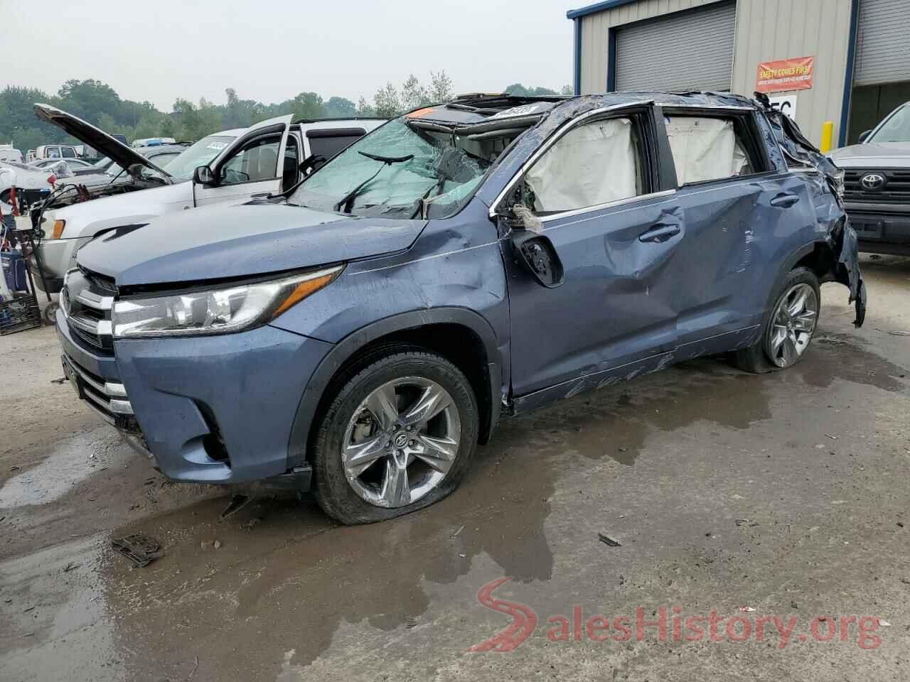 5TDDZRFH5JS852819 2018 TOYOTA HIGHLANDER