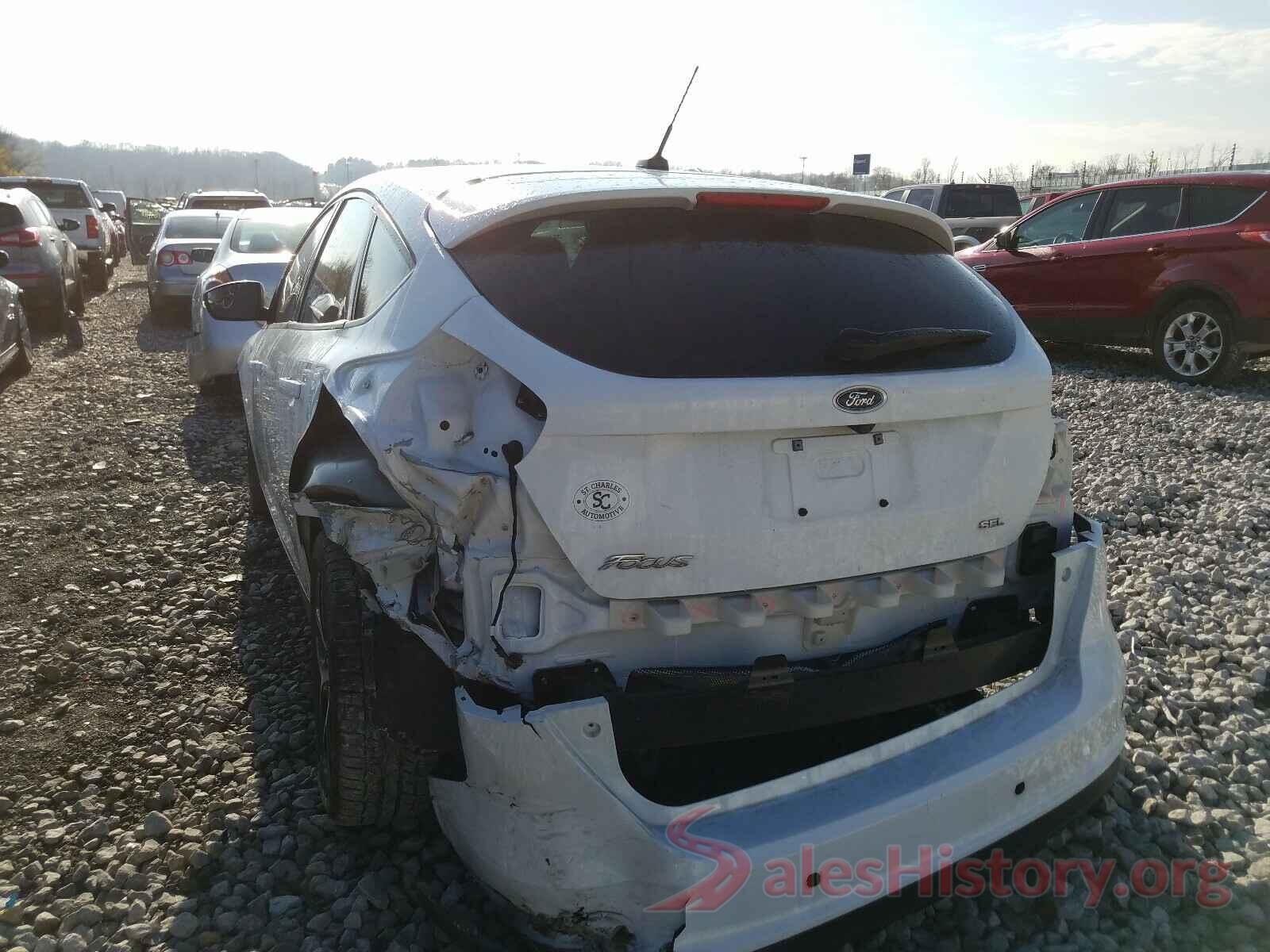 1FADP3M28JL240686 2018 FORD FOCUS