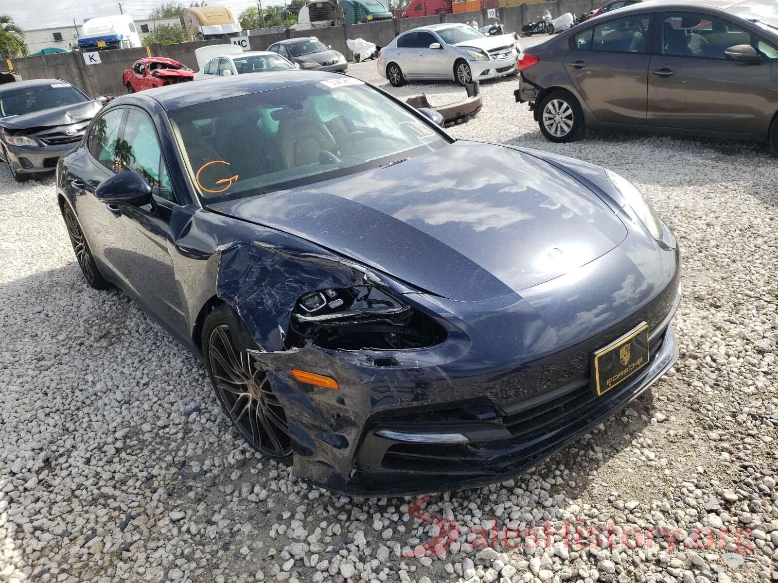 WP0AA2A71JL100990 2018 PORSCHE PANAMERA