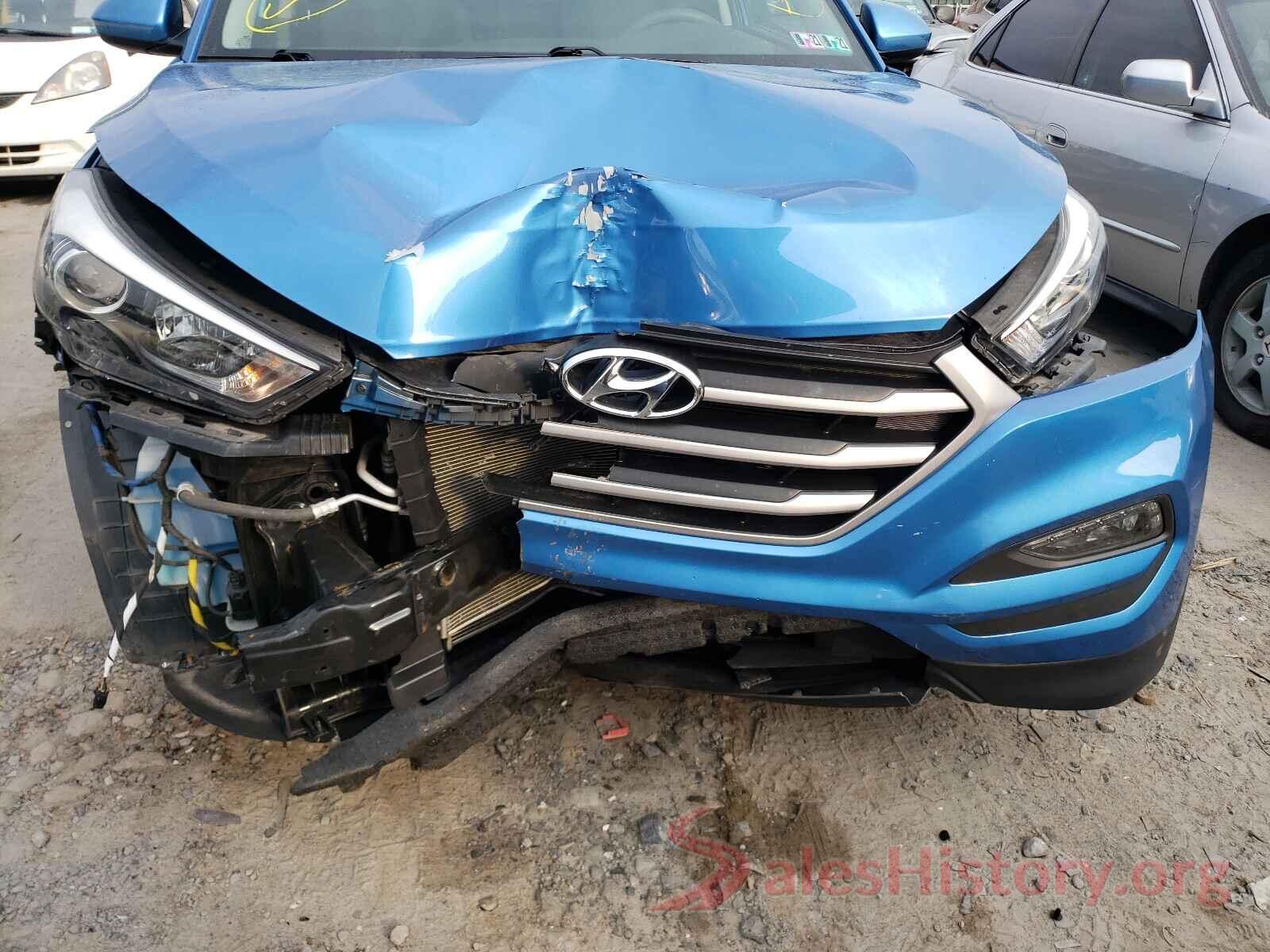 KM8J3CA41HU445779 2017 HYUNDAI TUCSON