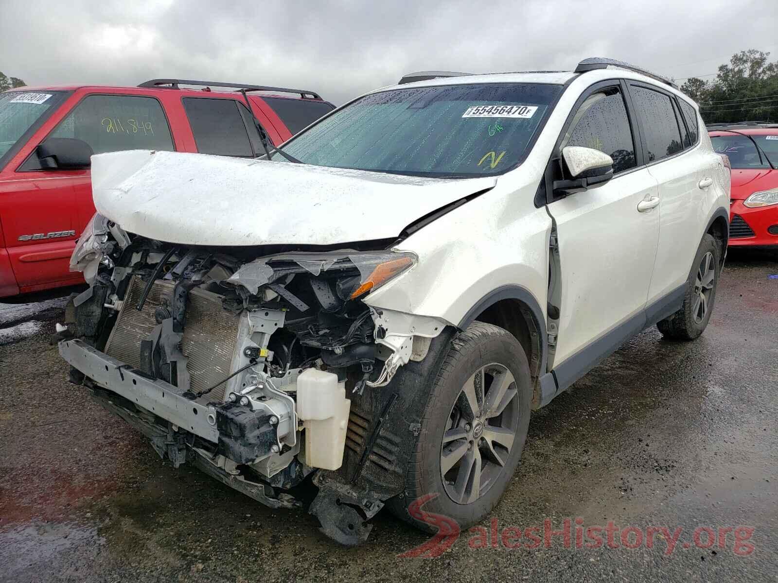 JTMRFREV2HJ710327 2017 TOYOTA RAV4