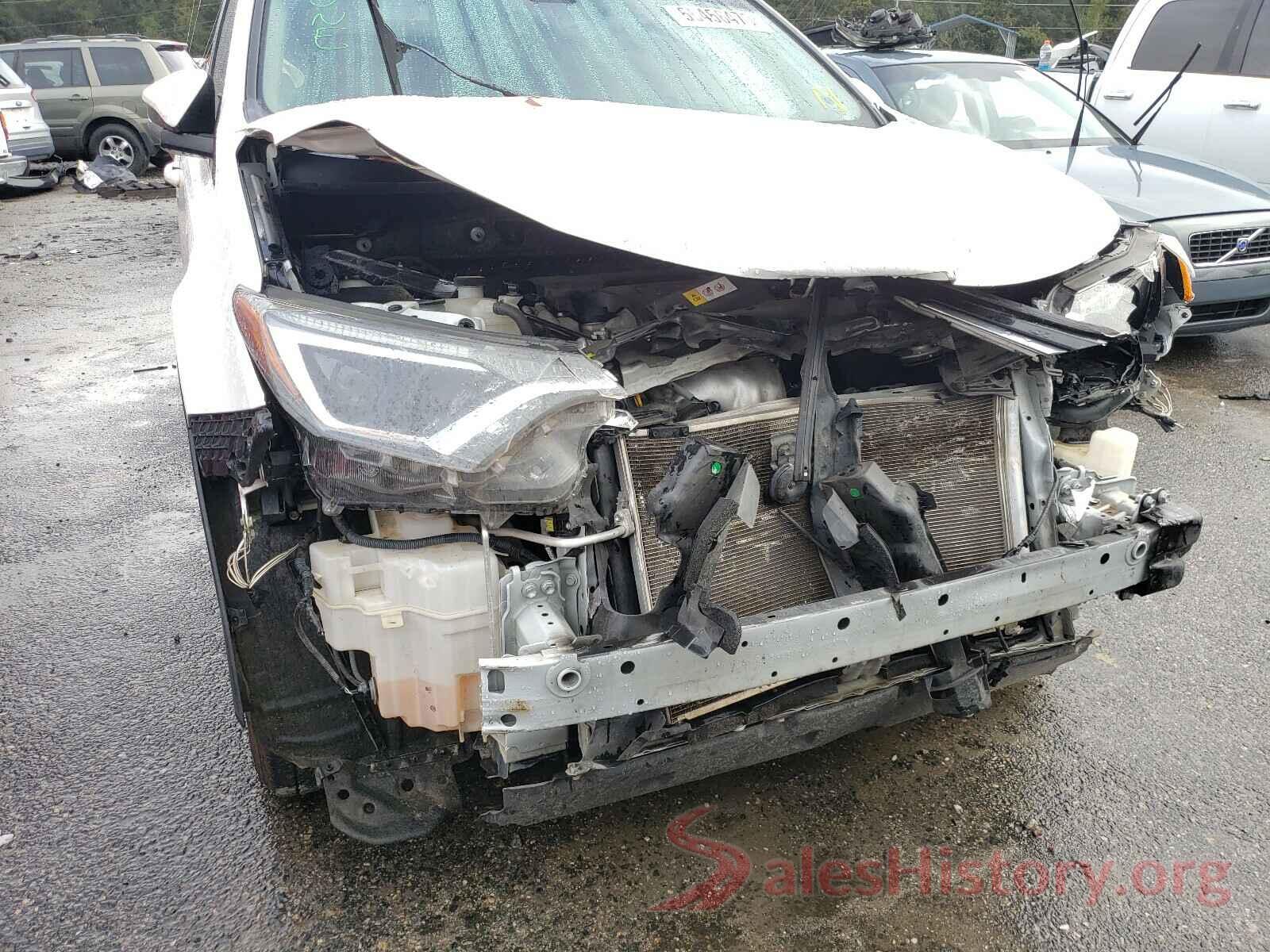 JTMRFREV2HJ710327 2017 TOYOTA RAV4