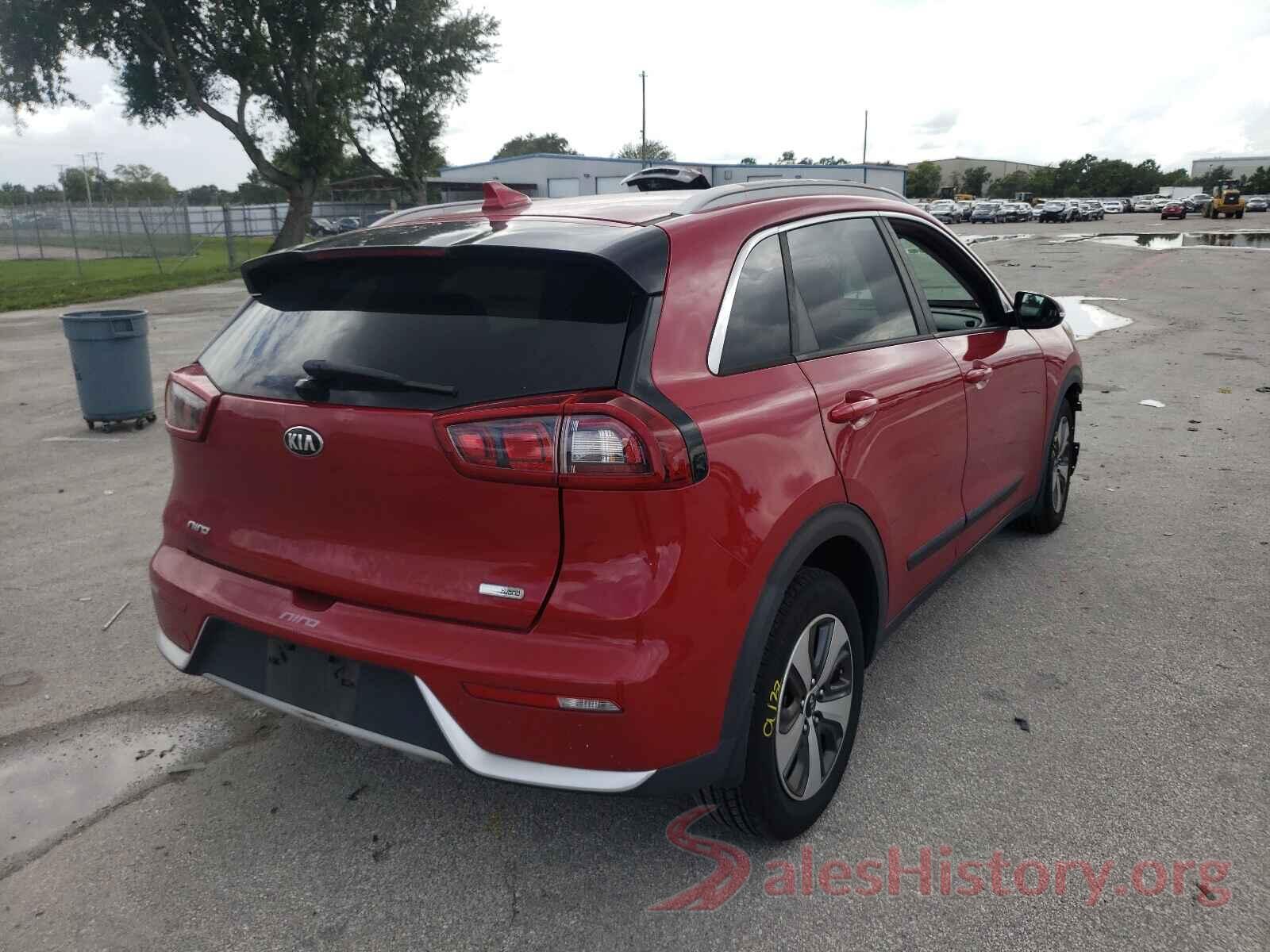 KNDCC3LC3H5071798 2017 KIA NIRO