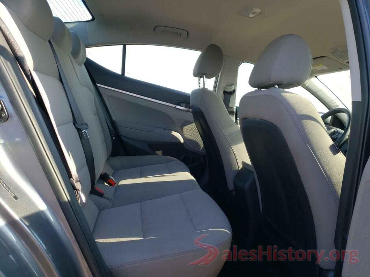 5NPD74LF2KH484666 2019 HYUNDAI ELANTRA