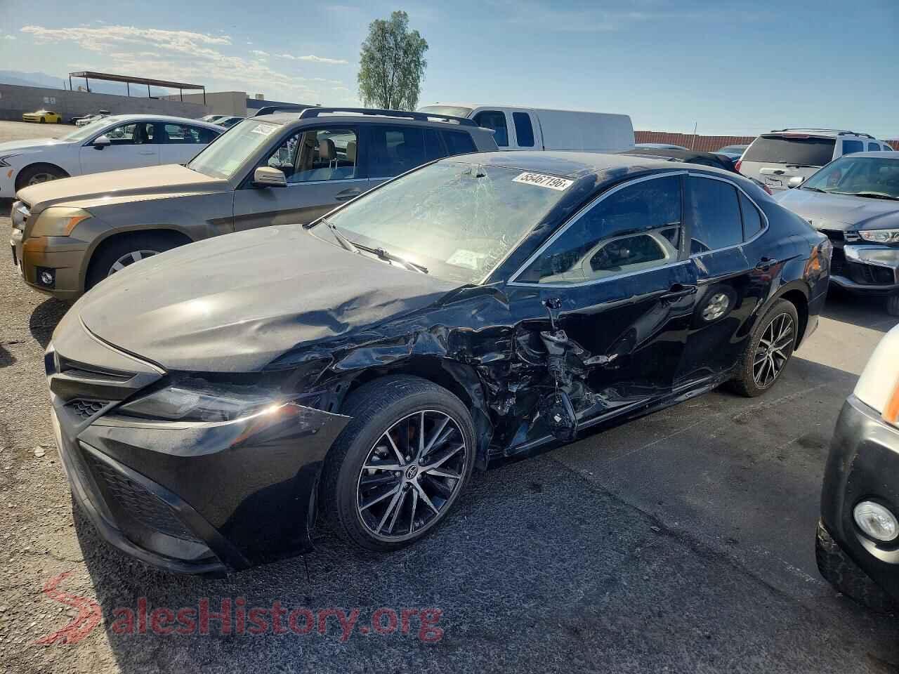 2022 TOYOTA CAMRY VIN 4T1G11AK1NU690533, auction photo