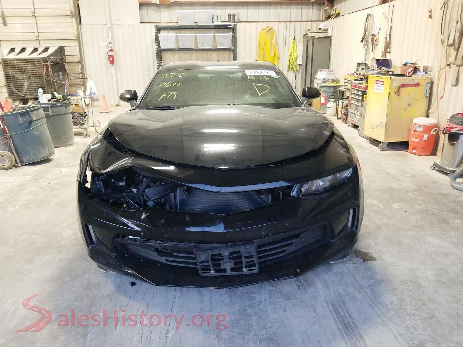 2016 CHEVROLET CAMARO VIN 1G1FB1RS5G0163308, interior center console