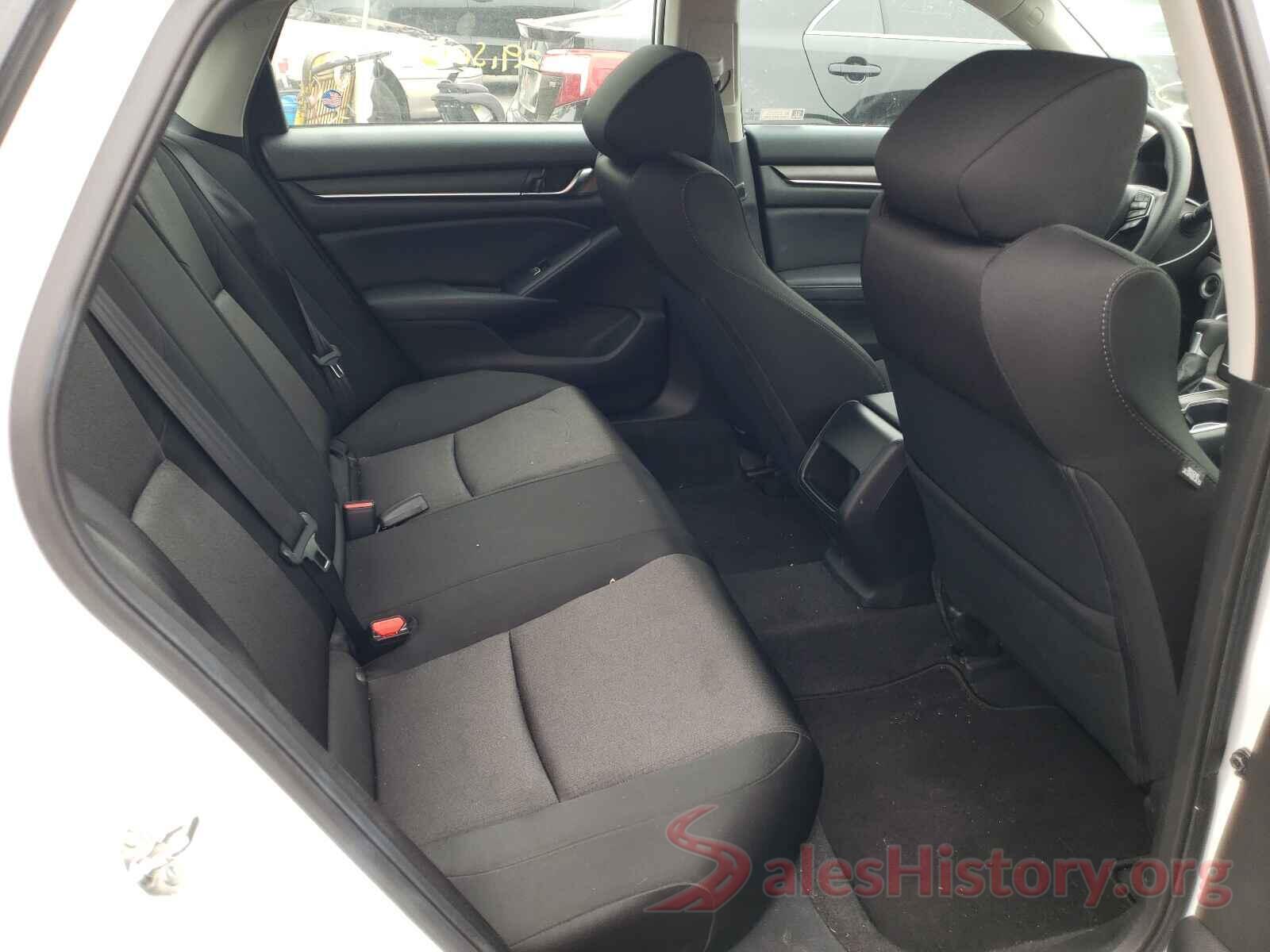 1HGCV1F13JA107738 2018 HONDA ACCORD