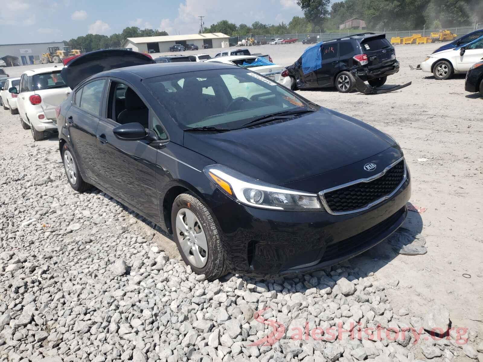 3KPFK4A73HE040325 2017 KIA FORTE