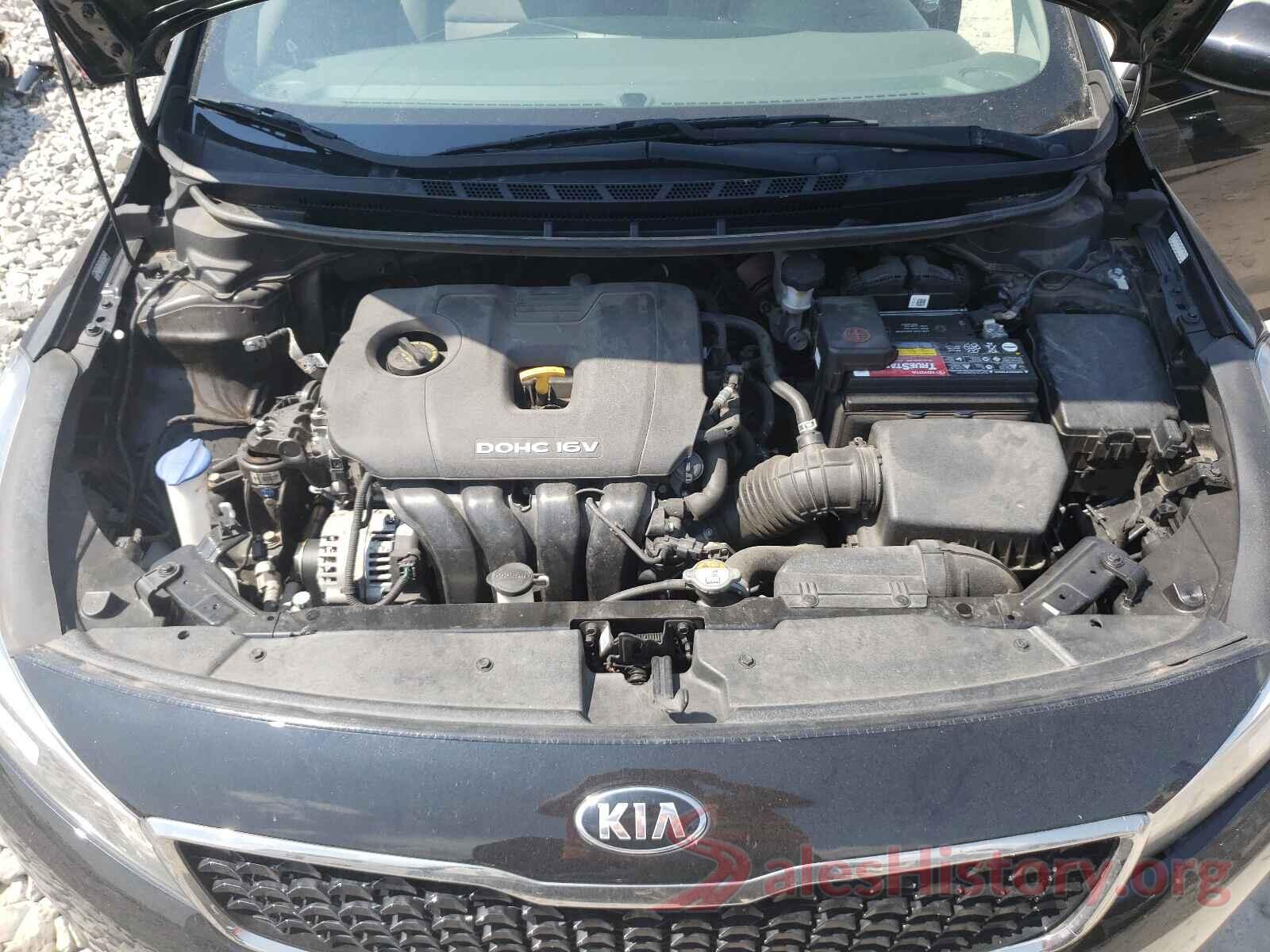 3KPFK4A73HE040325 2017 KIA FORTE