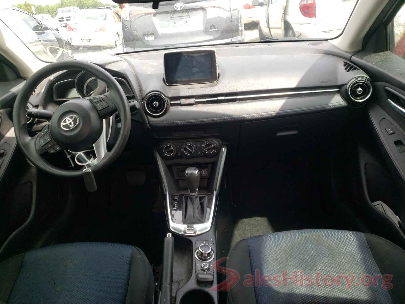 3MYDLBYV5HY158891 2017 TOYOTA YARIS