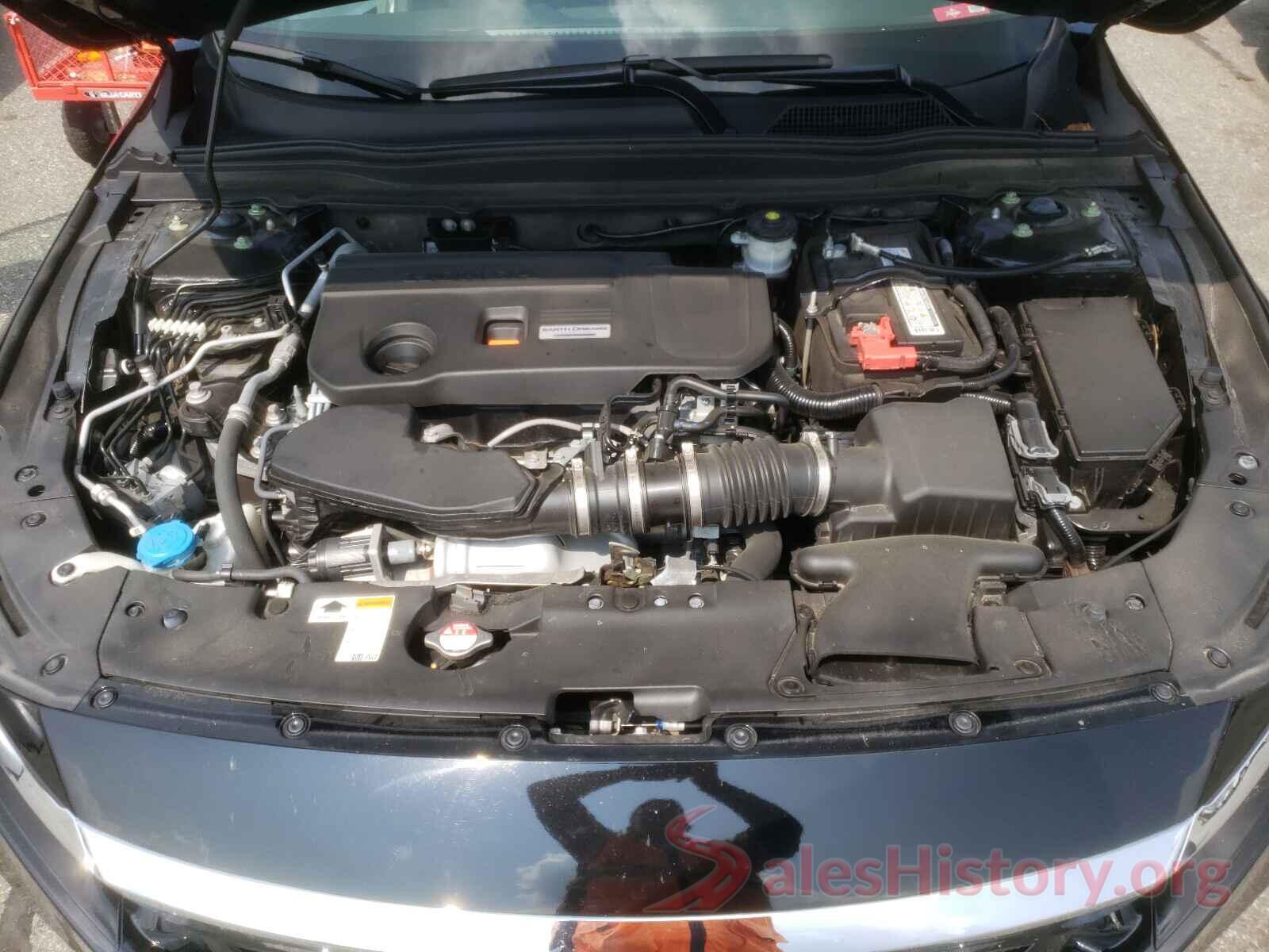 1HGCV2F6XJA032229 2018 HONDA ACCORD