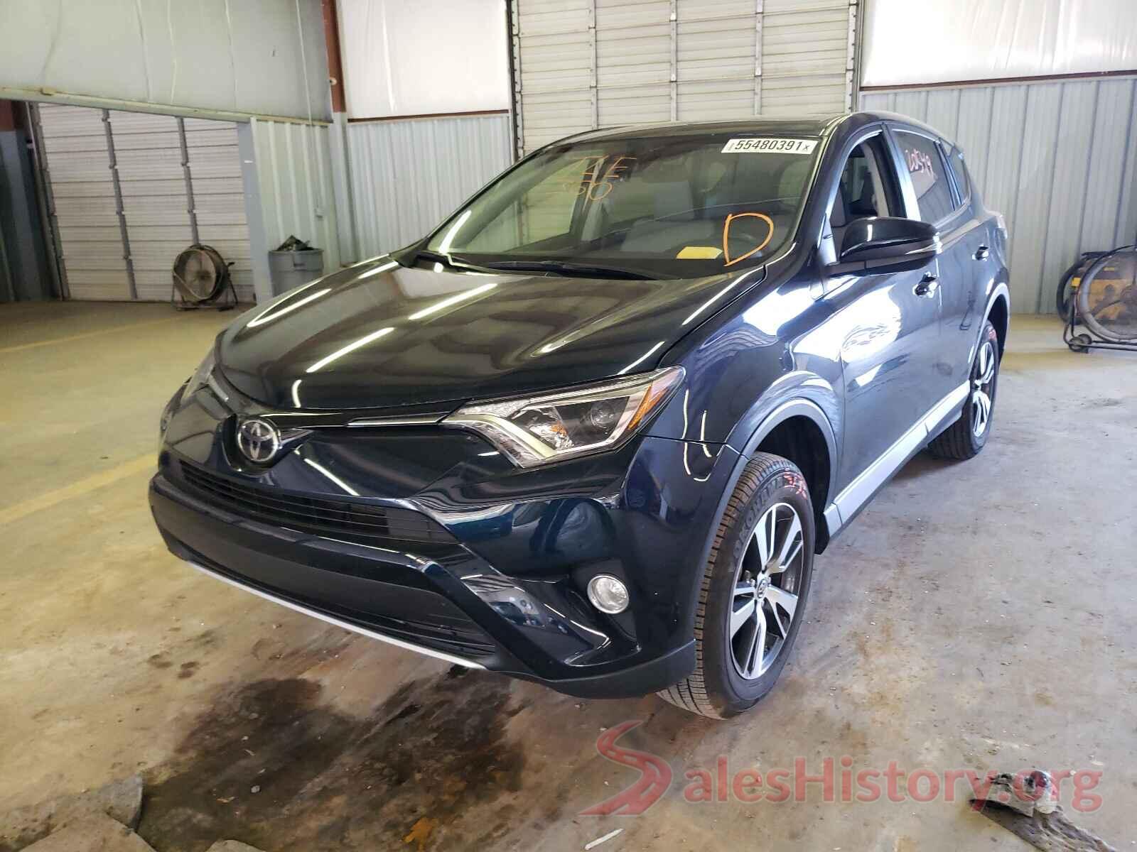 JTMWFREV3JJ752806 2018 TOYOTA RAV4