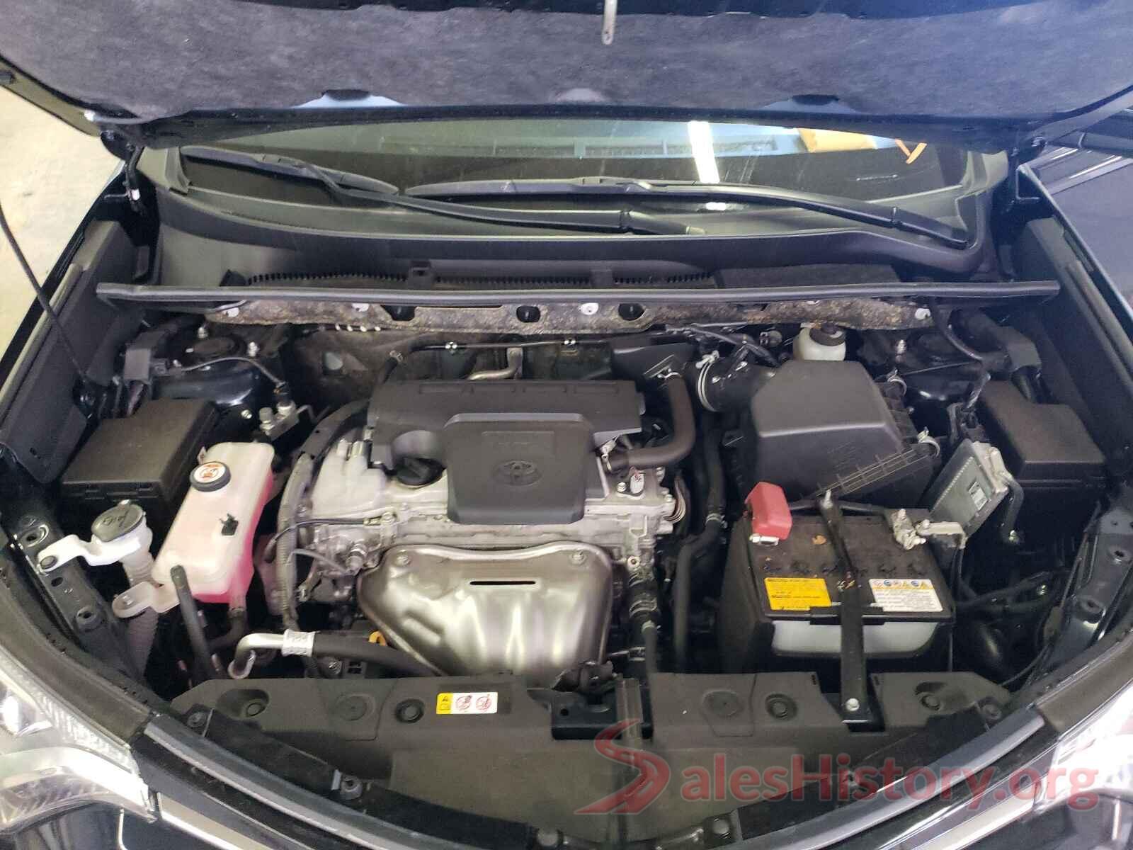 JTMWFREV3JJ752806 2018 TOYOTA RAV4