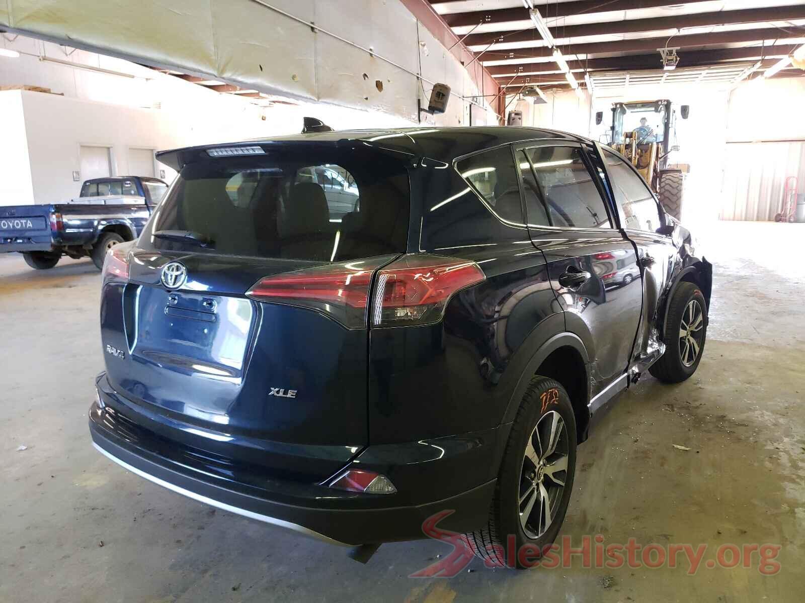 JTMWFREV3JJ752806 2018 TOYOTA RAV4