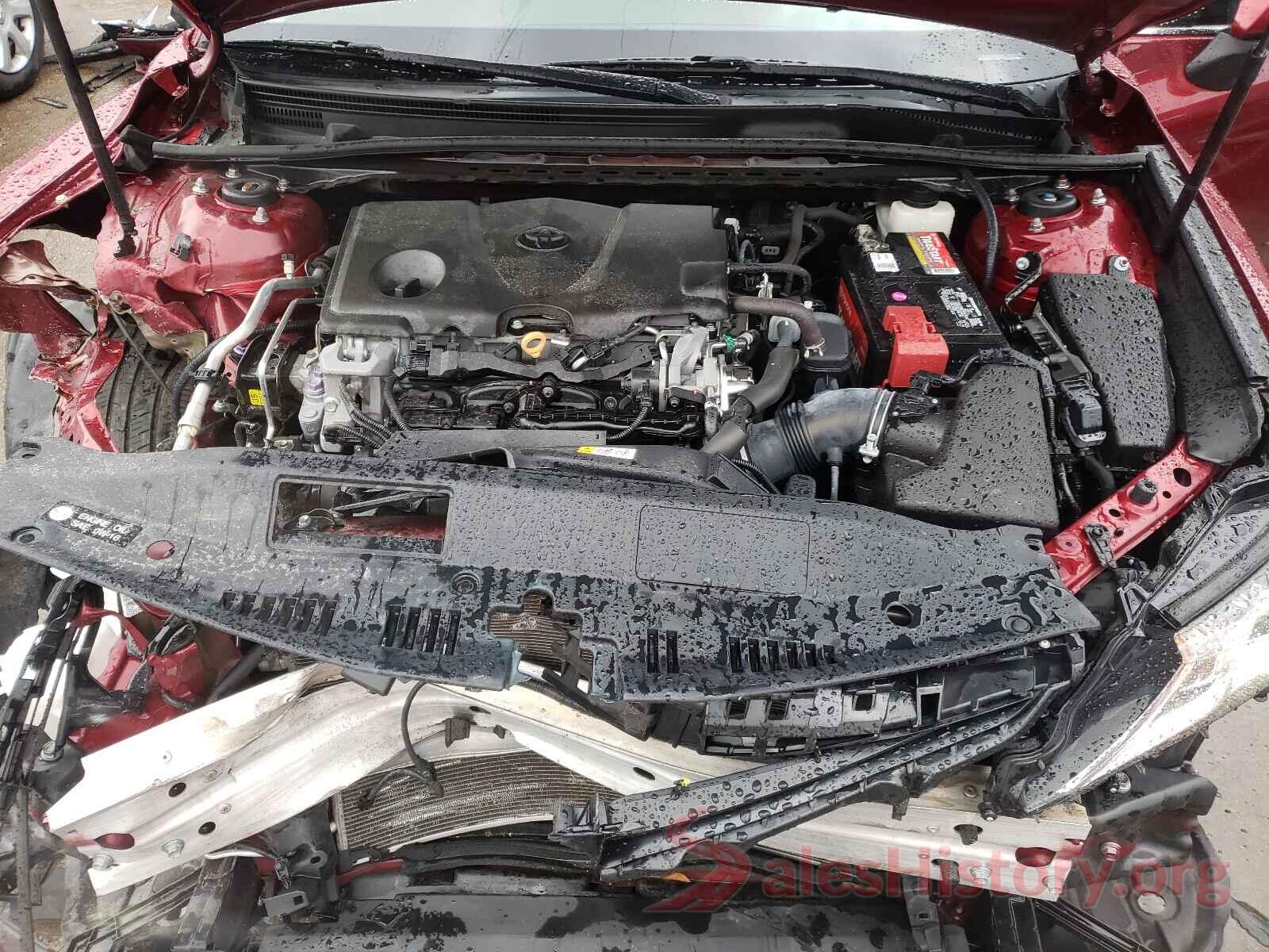 4T1B11HK4JU641868 2018 TOYOTA CAMRY