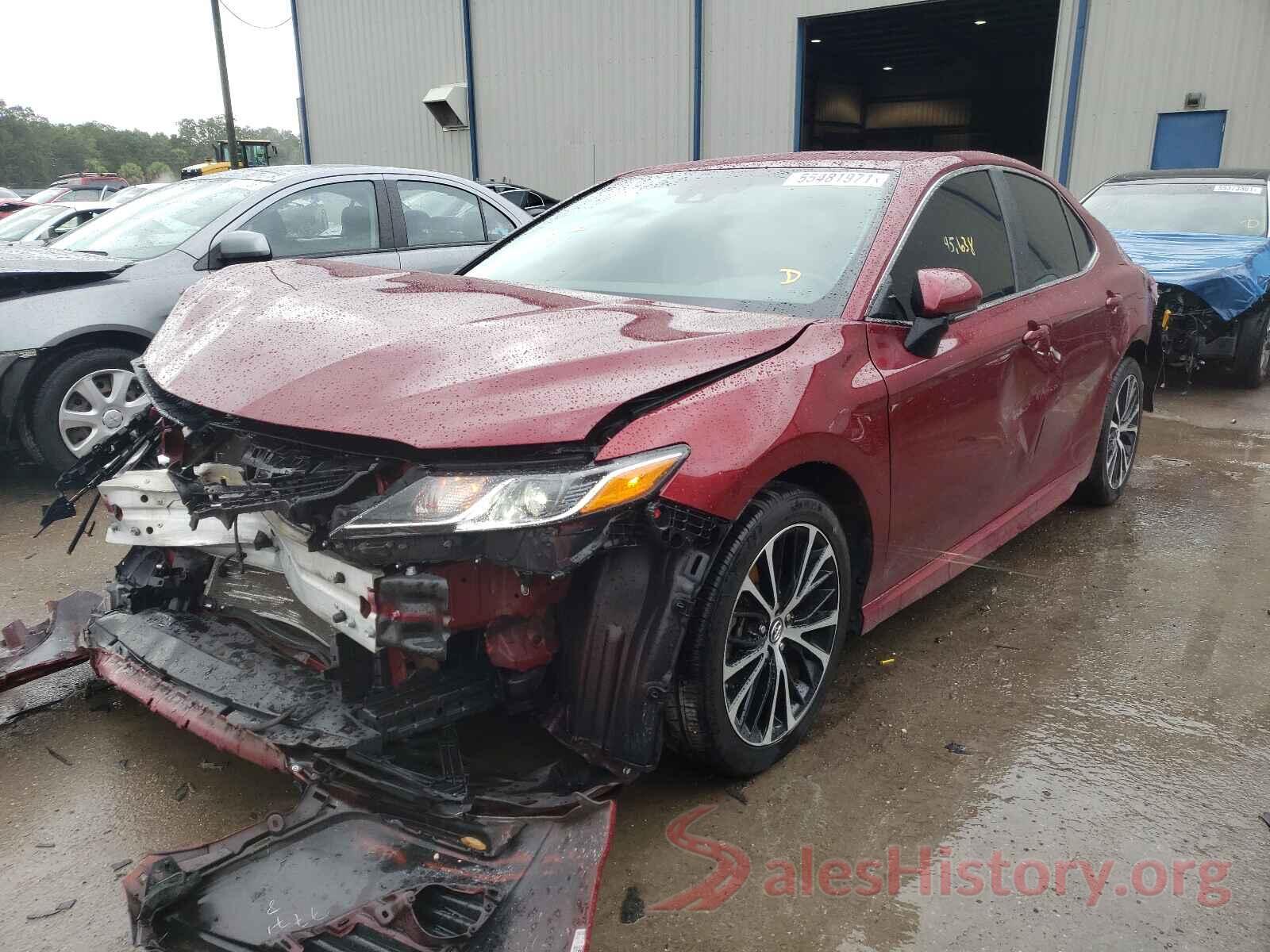 4T1B11HK4JU641868 2018 TOYOTA CAMRY