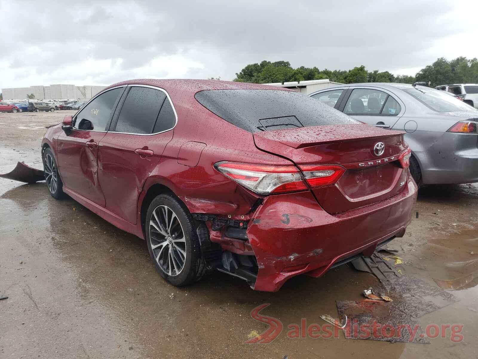 4T1B11HK4JU641868 2018 TOYOTA CAMRY