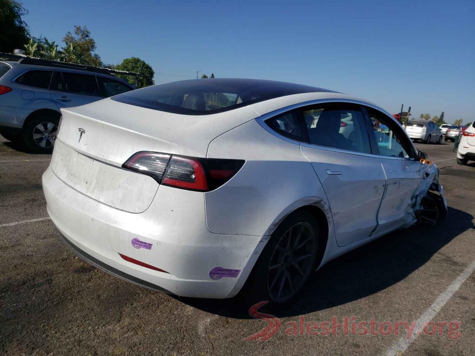 5YJ3E1EAXJF042104 2018 TESLA MODEL 3